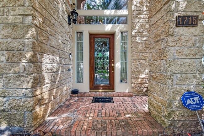 Foto del edificio - 1715 Lake Quitman Dr