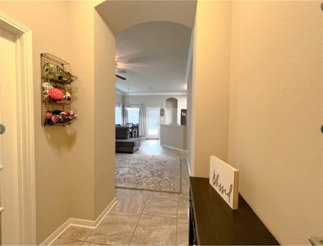 Foto del edificio - 244 Fieldstone Pl