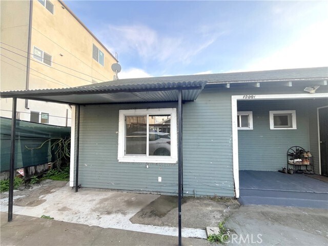 Primary Photo - 1588 W 37th St