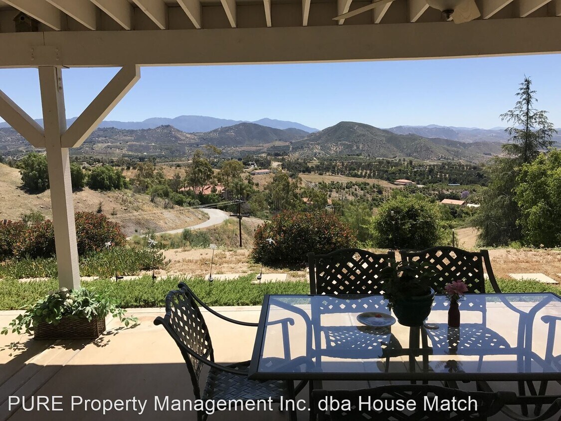 4 br, 3 bath House 3505 Stonegate Place House for Rent in Fallbrook