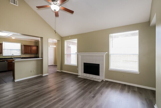 Foto del edificio - 20407 Avery Point Dr
