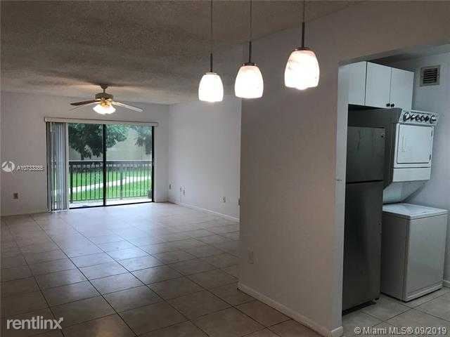 Foto del edificio - 1 br, 1 bath Condo - 7975 SW 86th St 203