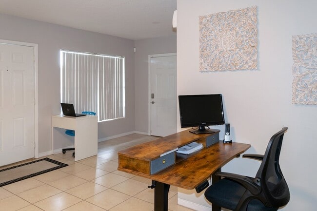 Building Photo - Park Apartments