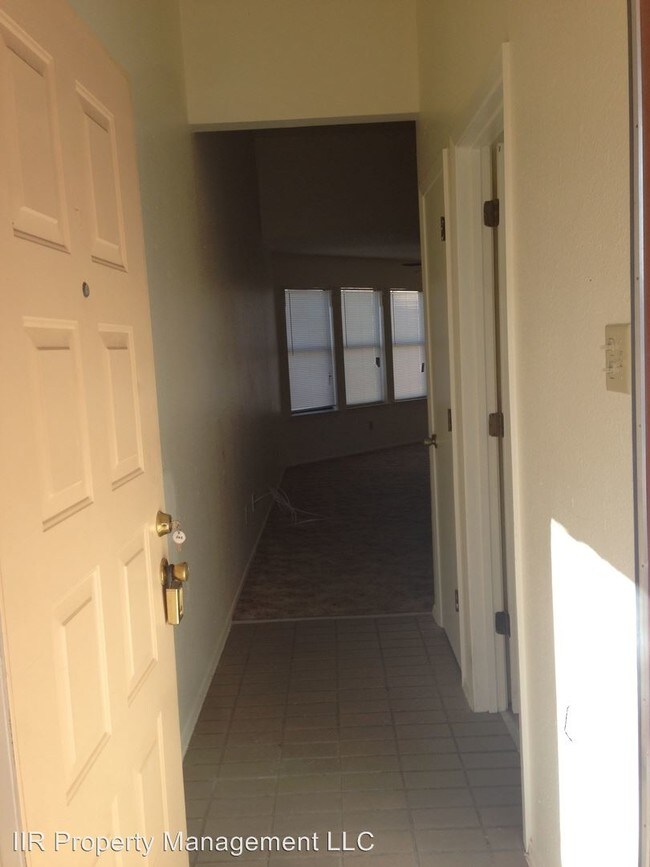 Building Photo - 2 br, 2 bath House - 1015 W. Poe St