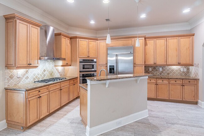 Foto del edificio - Stunning 4-bedroom, 3.5-bathroom home loca...