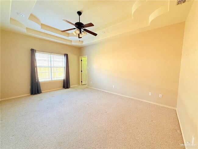 Foto del edificio - 6 Norma Dr