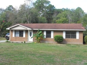 Building Photo - 1089 Live Oak Dr