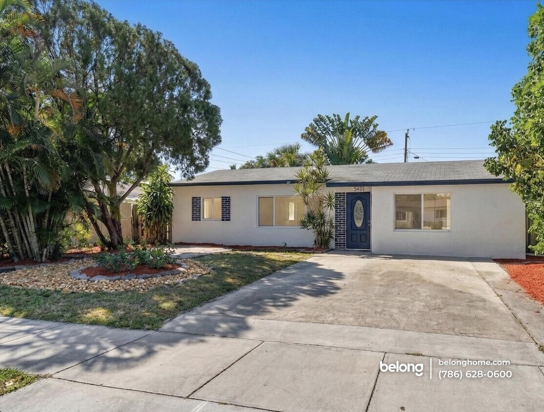 Foto del edificio - 540 NE 61st St