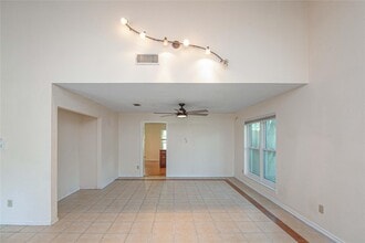 Building Photo - 25418 Sugar Valley Ln