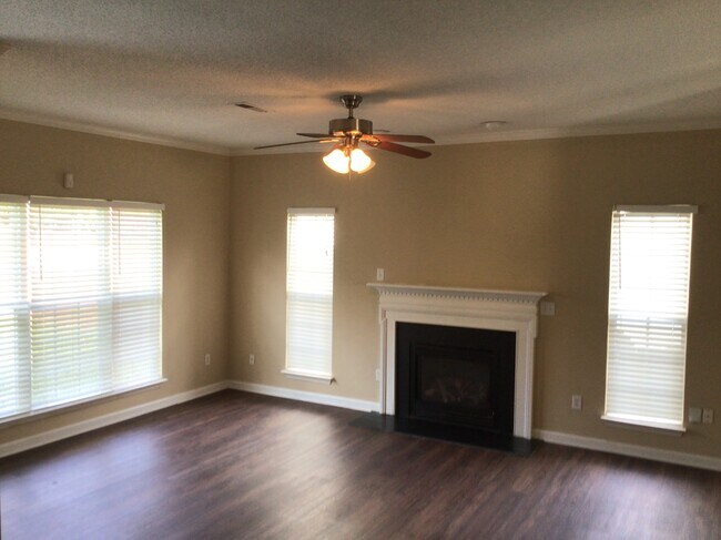 Foto del edificio - 23 Pilot Ridge Ct
