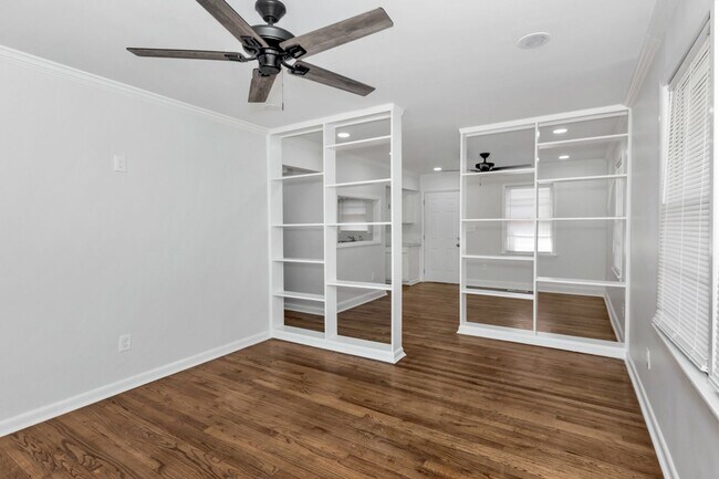 Foto del edificio - 402 Walker Ave NE
