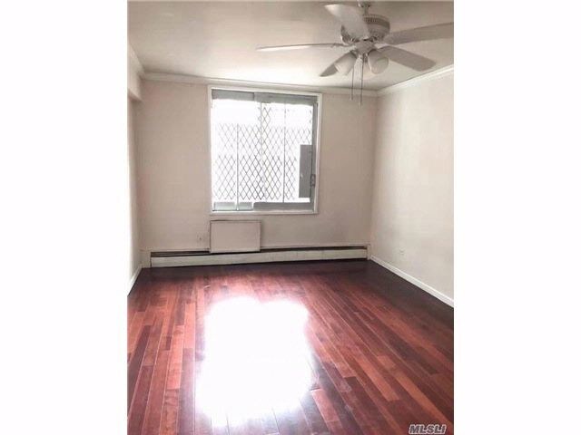 Building Photo - 4242 Colden St