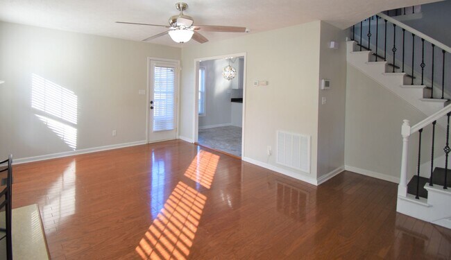 Foto del edificio - 3 Bedroom 2 Bath with Bonus Rooom