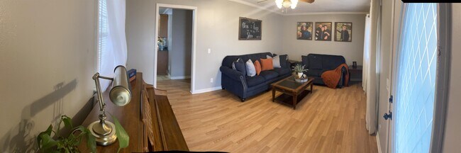 Building Photo - 402 Scott St