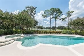 Building Photo - 5 br, 4.5 bath House - 9470 Sloane St