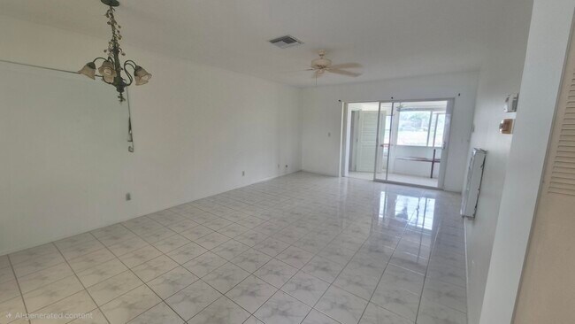 Foto del edificio - 2805 Crosley Dr E