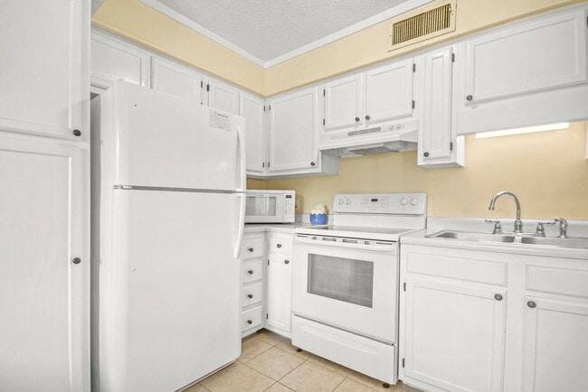 Foto del edificio - 5905 S Kings Hwy