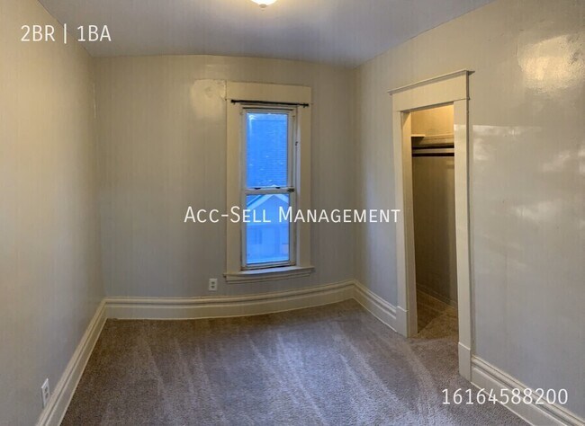 Building Photo - 815 Crosby St NW