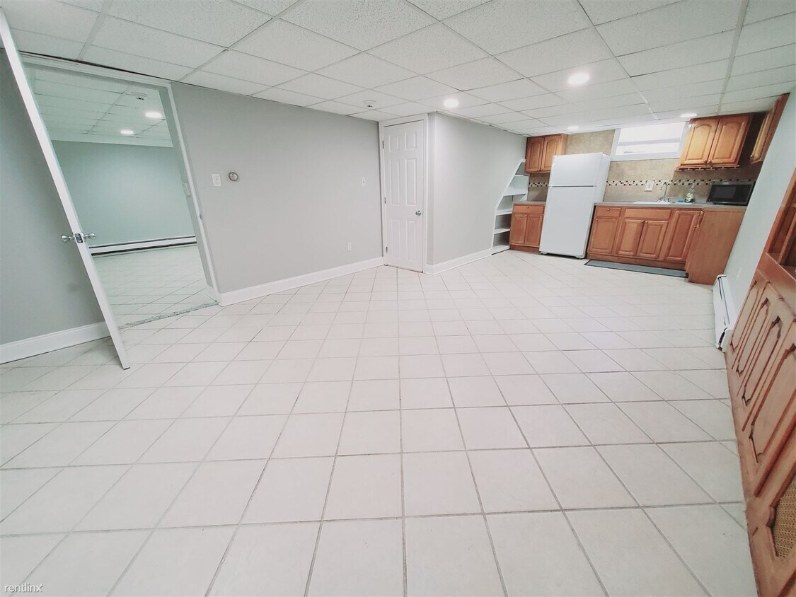 Foto del edificio - 1 br, 1 bath Condo - 29 Central St Unit 1