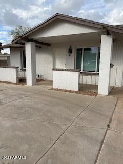 Building Photo - 524 W Riviera Dr