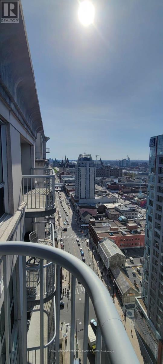 Building Photo - 234 Rideau St