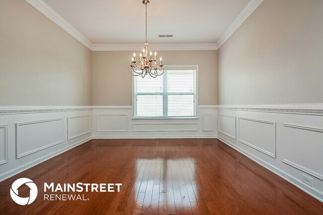 Foto del edificio - 6214 Baltusrol Terrace