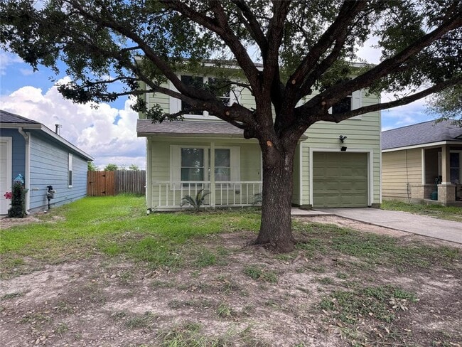 Building Photo - 15718 Colonial Bridge Ln