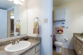 Interior Photo - Park Falls