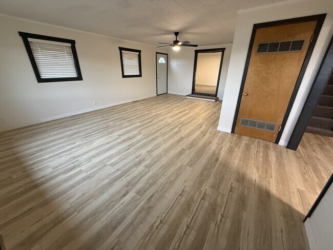 Foto del edificio - 42 Old US Hwy 91