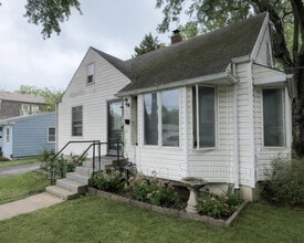 Building Photo - 1335 N Osage St