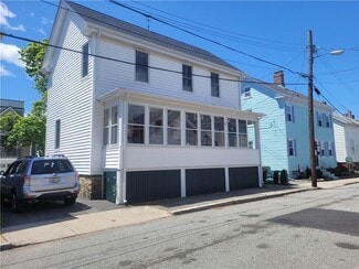 Building Photo - 11-11 Byrnes St