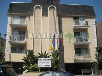 Foto principal - 511 S Kenmore Ave