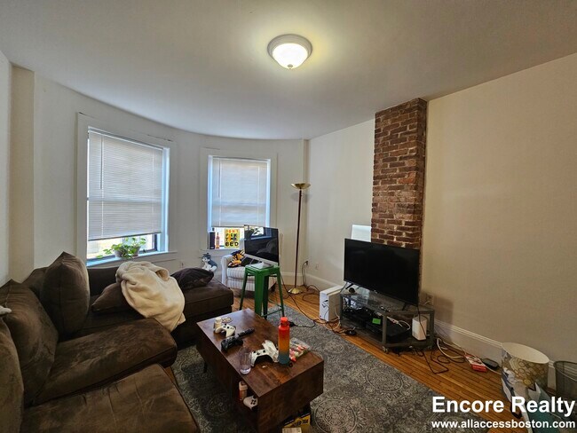Foto del edificio - 880 Huntington Ave