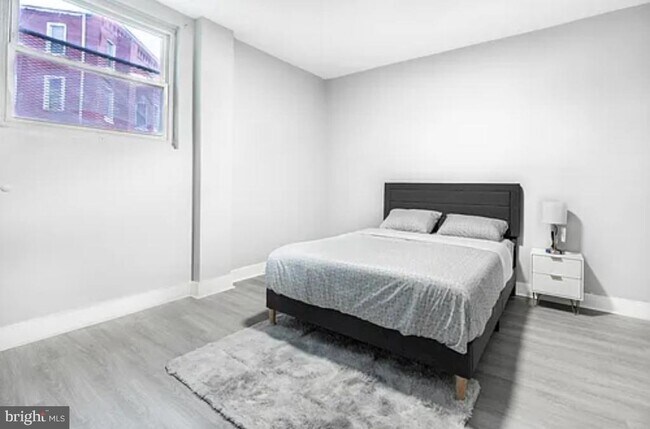 Foto del edificio - 930 N 45th St