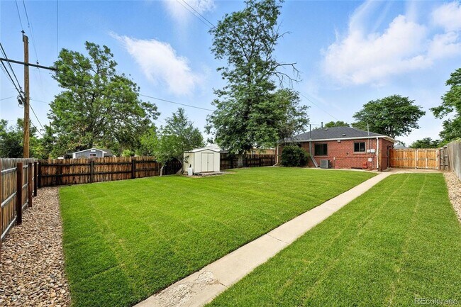 Foto del edificio - 3 Bed, 2 Bath Home in Denver