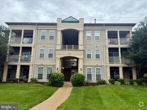 Building Photo - 1031 Gardenview Loop
