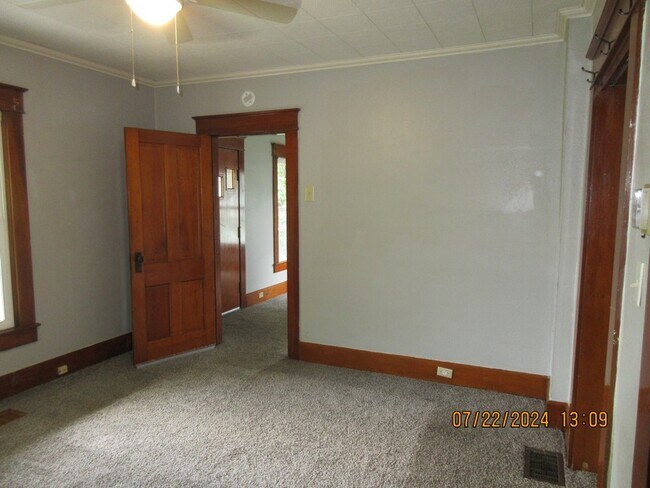 Foto del edificio - 3323 Forest Terrace