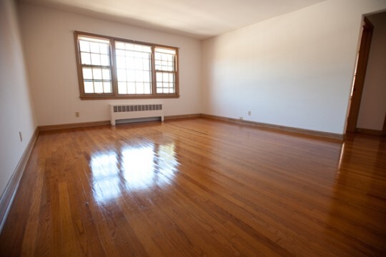 living room - Longfellow Garden Apartment Homes