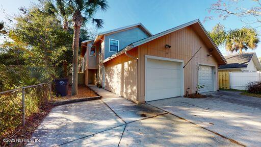 Foto principal - 124 Magnolia St
