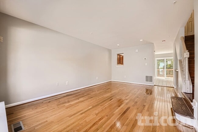 Building Photo - 4744 Wainwright Cir