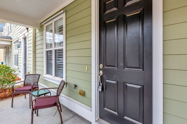 Building Photo - Immaculate Townhome in Dunes West