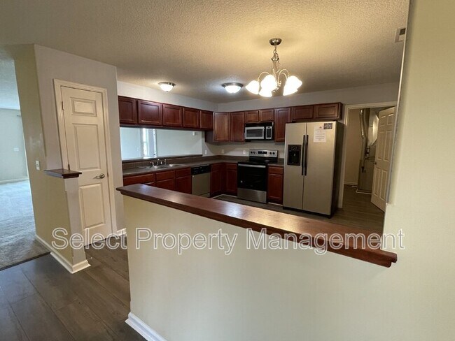 Foto del edificio - 3921 Stanton Hall Pkwy