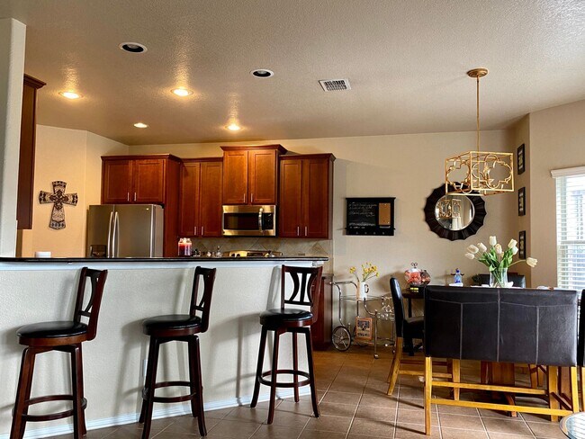 Foto del edificio - 3 Bedroom/2.5 Bath Braun Ridge Subdivision