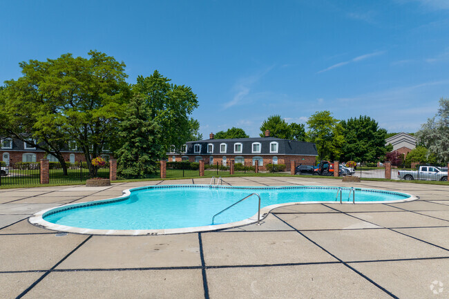 Foto del edificio - Continental Plaza Apartments