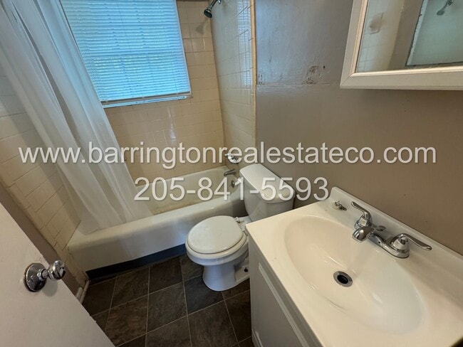 Foto del edificio - 821 Overton Ave