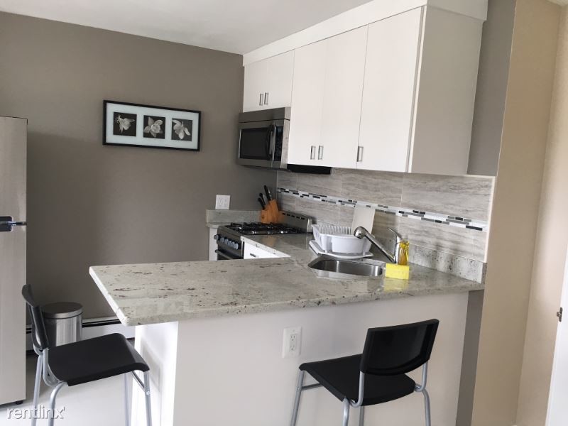 38 Pitman Ave, Ocean Grove, NJ 07756 Apartment for Rent in Ocean