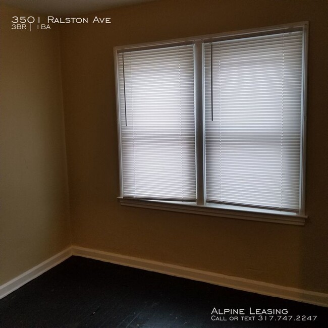 Building Photo - Great 3 Bedroom for $650!