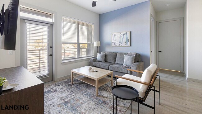 Foto del edificio - 1345 E 15th St