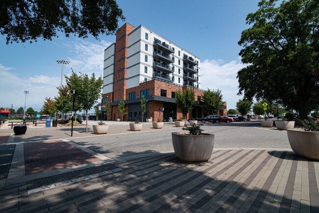 Foto del edificio - Stadium Lofts