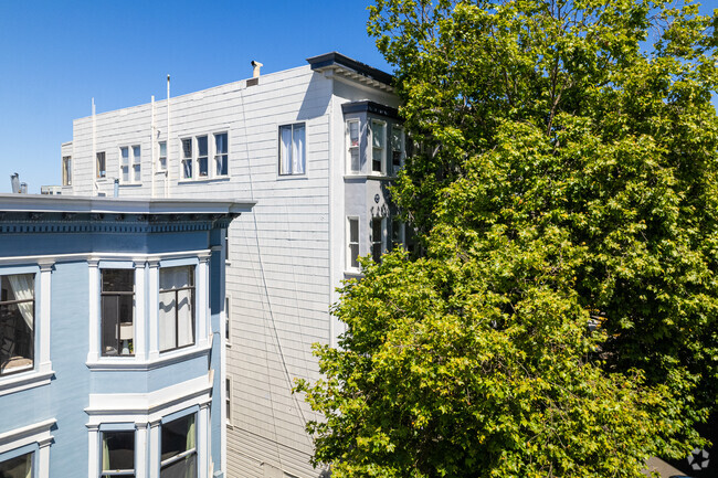Alt. Exterior - 1653 Grant Ave